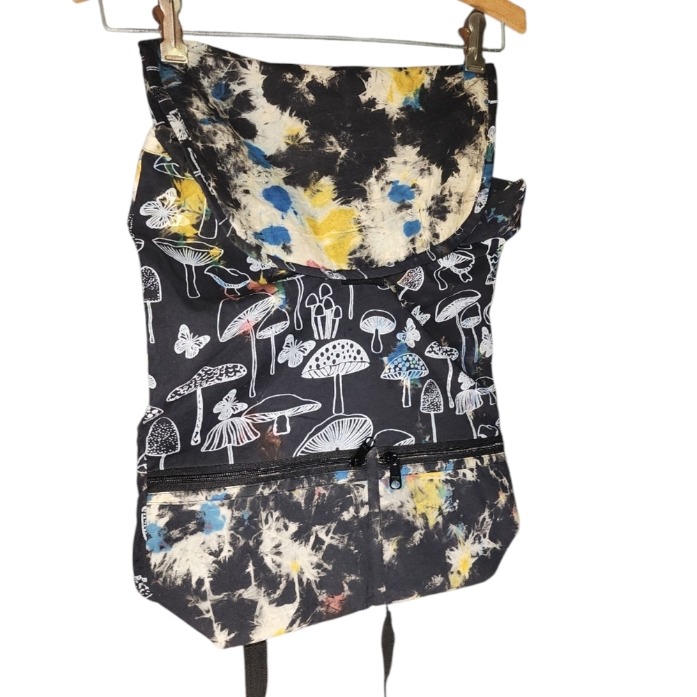 Illustrated Mushroom Tie Dye Backpack bought from Earthbound Trading Company NWT - Picture 1 of 9